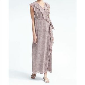 Banana Republic long dress with ruffles
